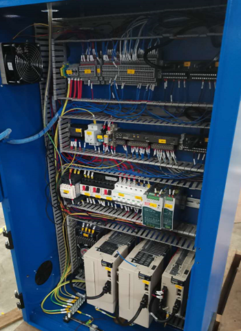 PLC电气控制柜展示